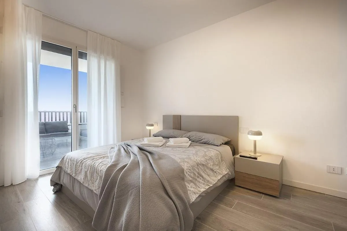 Theorema Apartment - Terrazza Privata Milan